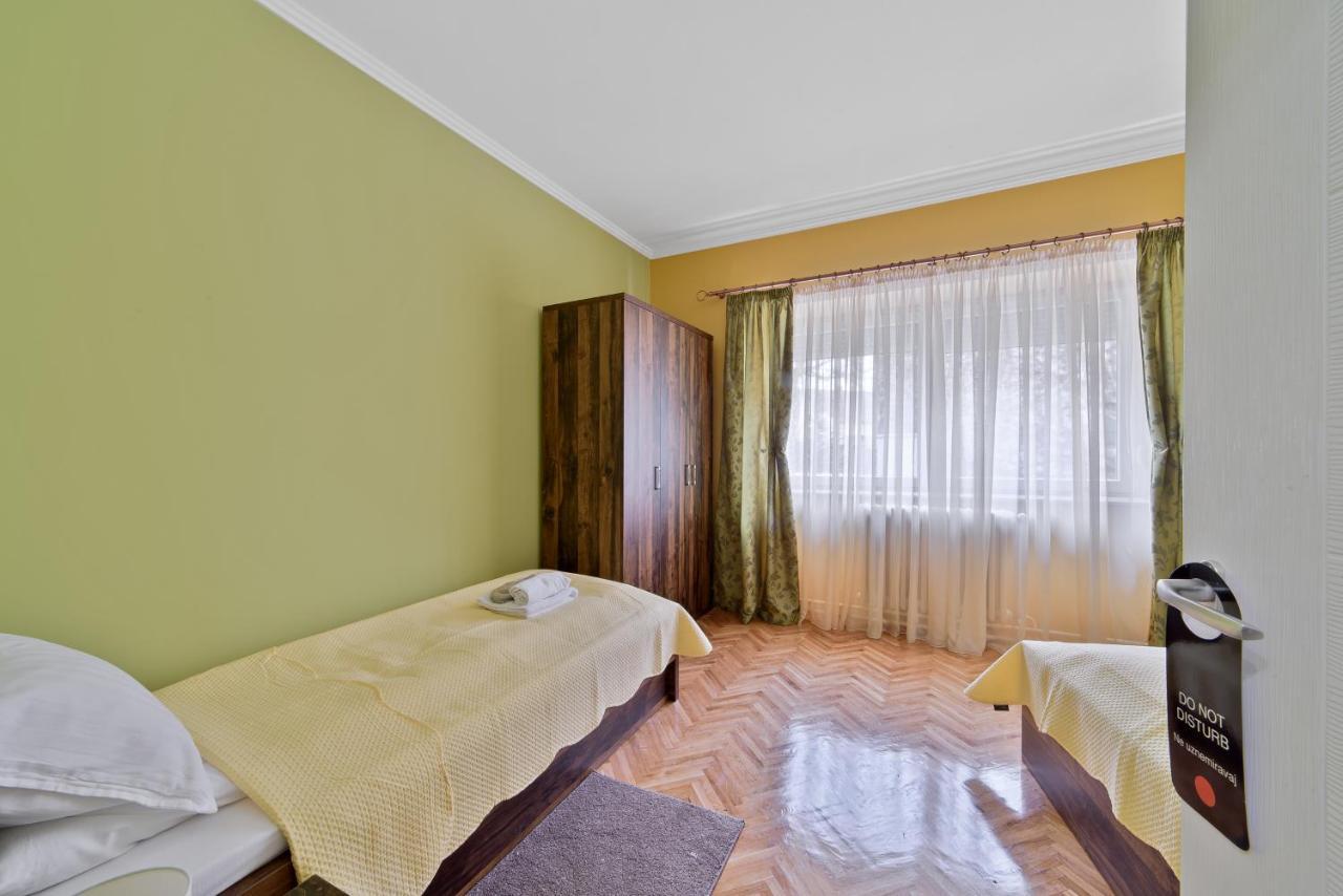 Dumalux Corner Daire Subotica Dış mekan fotoğraf